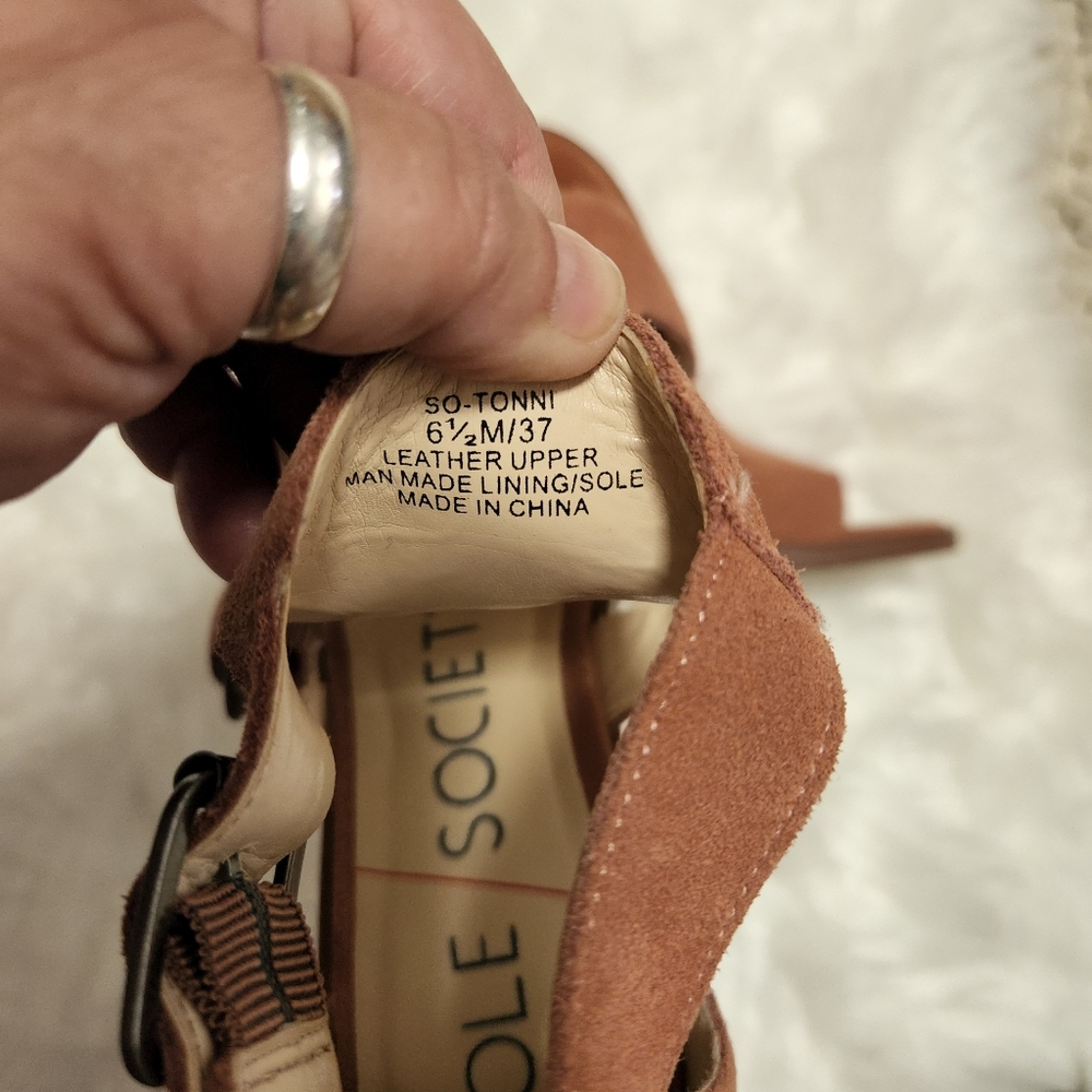Sole Society/Mauve Heeled Sandals - Picture 8 of 8